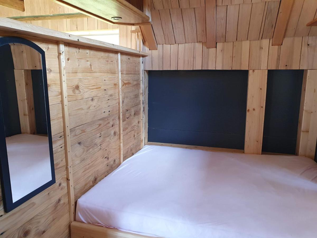 Planinska Koliba Ajdanovici Jelovac Nisicka Visoravan Olovo  Ngoại thất bức ảnh